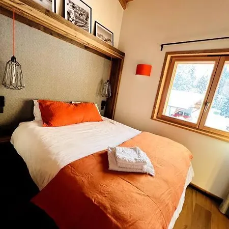 Dans De Luxe * Megeve
