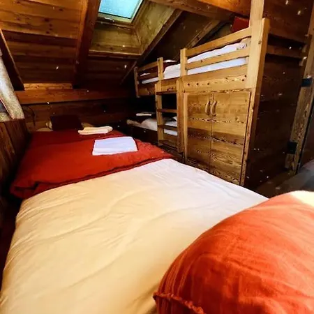 Dans De Luxe * Megeve